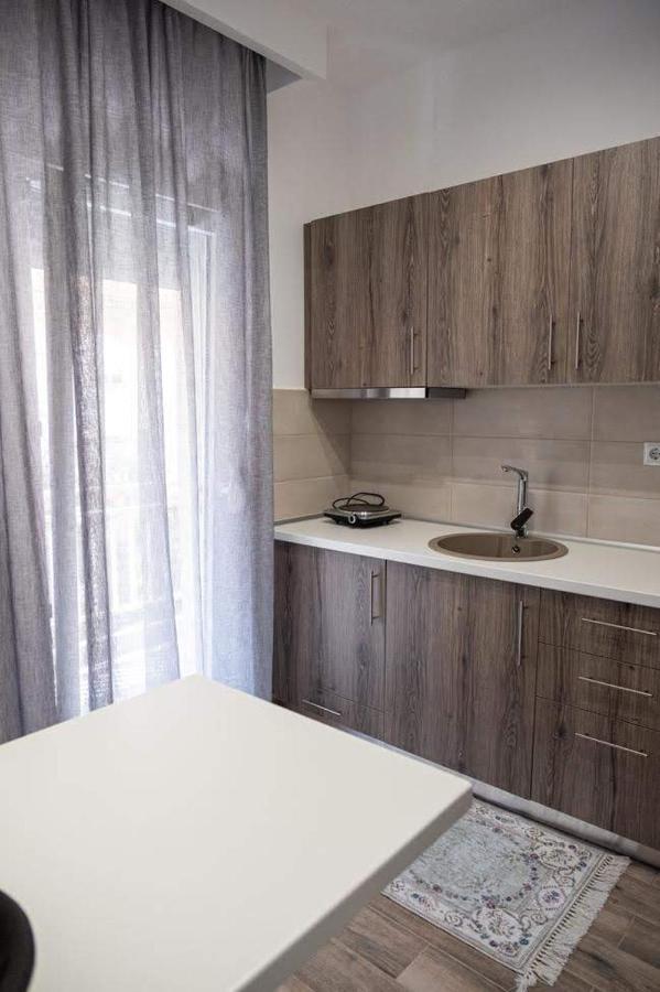 Apartment One Dráma Buitenkant foto